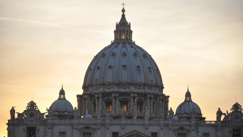 Vaticano stipendi