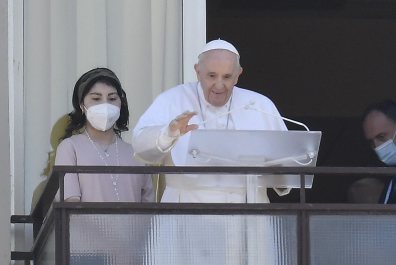 Pope Angelus Gemelli Hospital