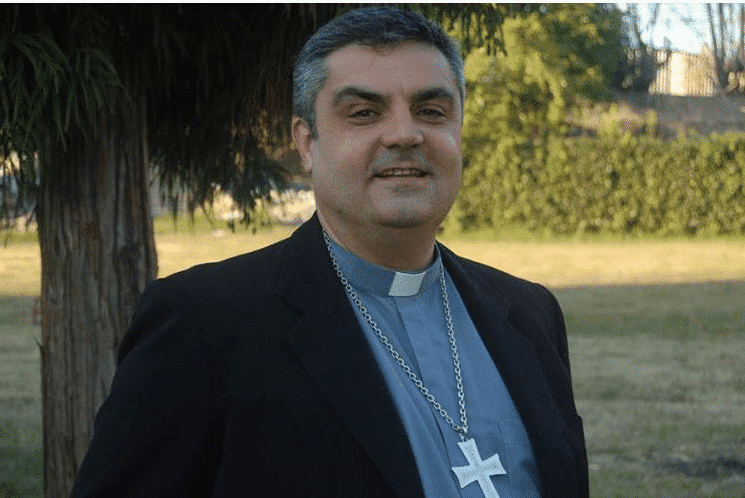Papa obispo Avellaneda-Lanús