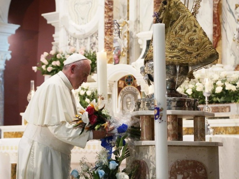 papa Virgen Caridad Cuba