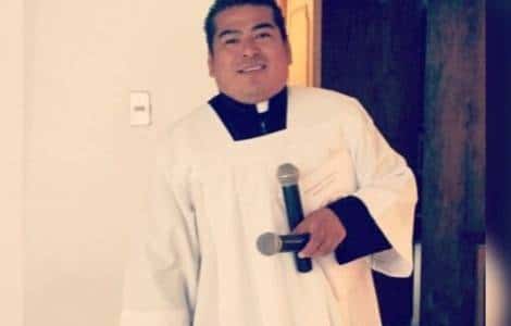 Catholic Priest Murdered Mexico