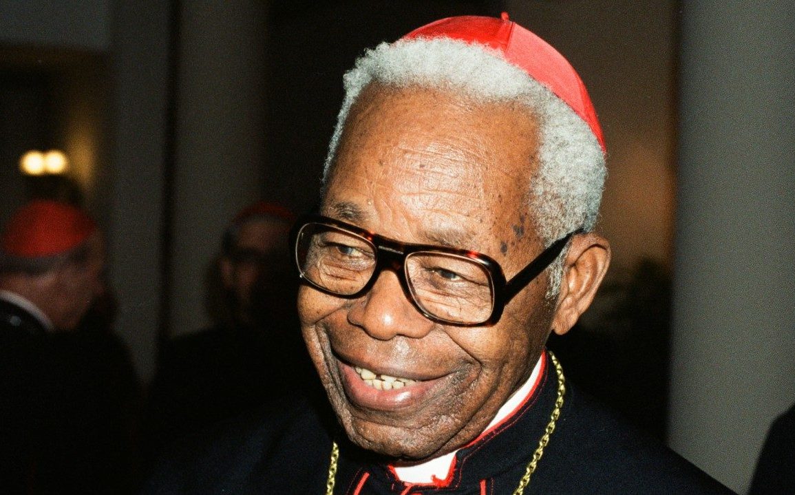 Papa cardenal Dos Santos