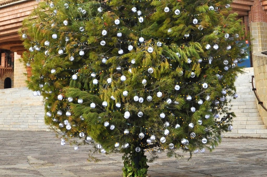 Torreciudad: Un árbol de Navidad solidario con La Palma