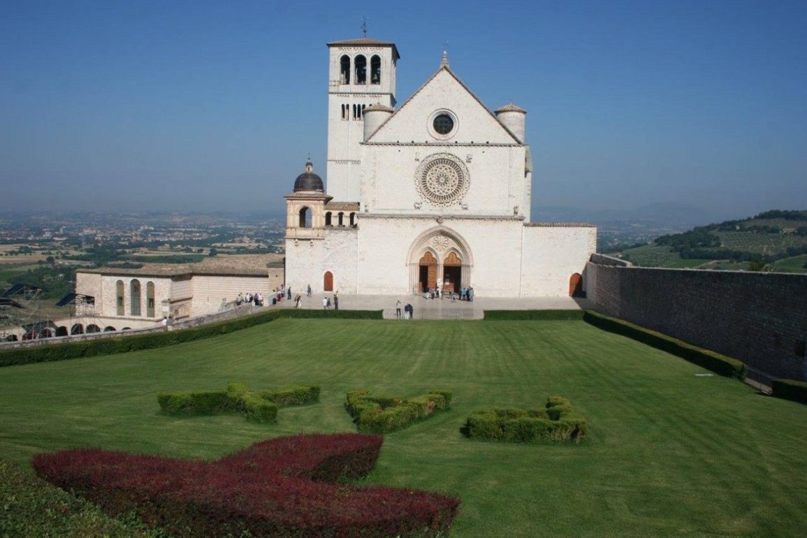 Pope to Visit Assisi