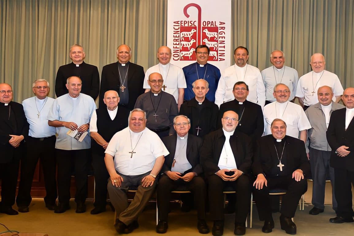 Argentina obispos Papa sinodal
