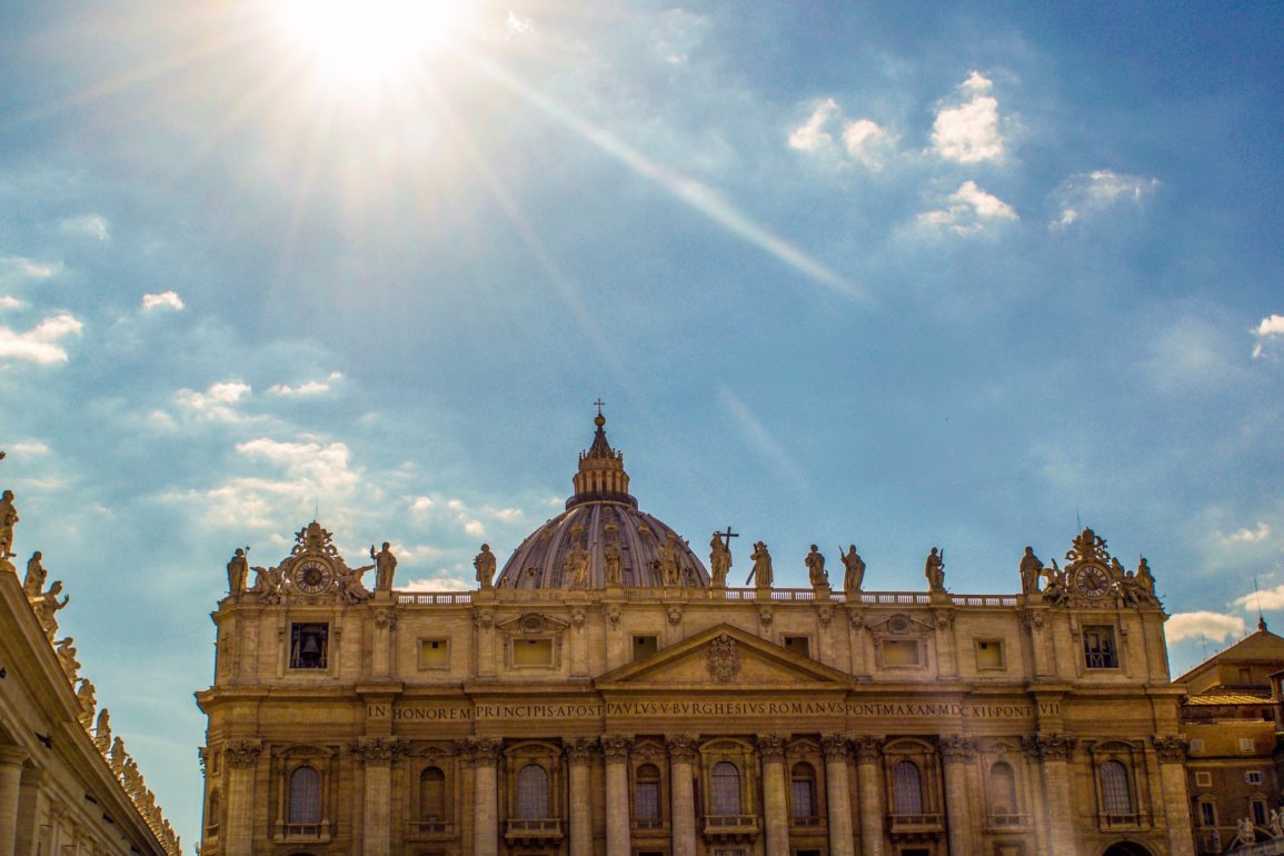 Vaticano permiso paternidad