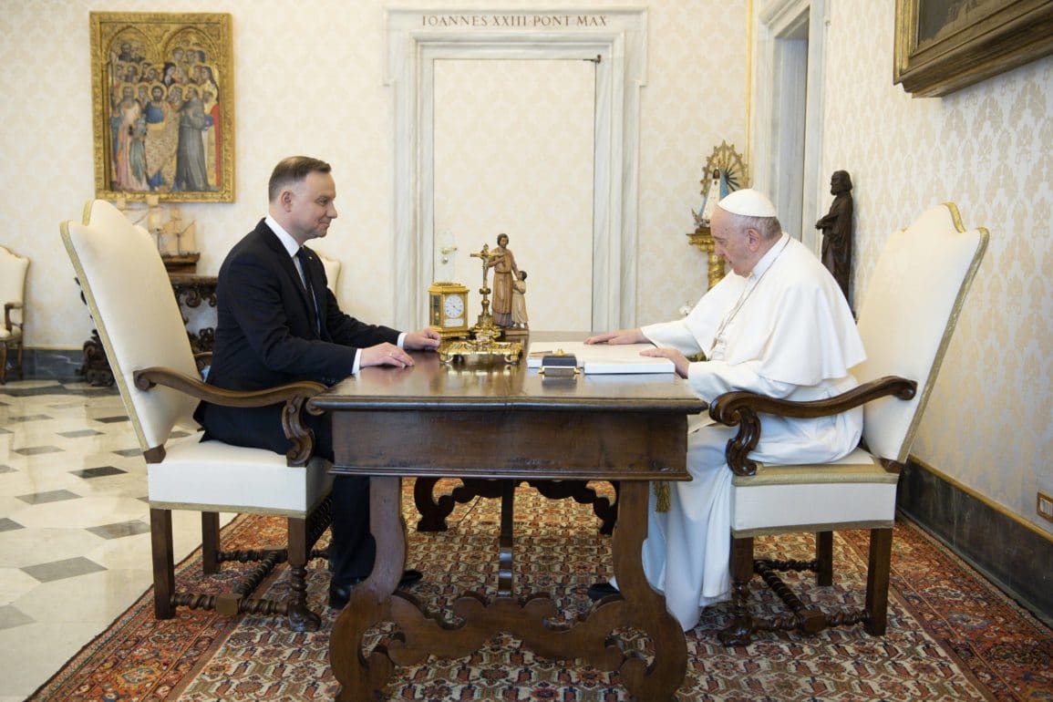 Papa presidente Polonia refugiados