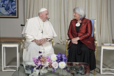 Pope is received by Governor General of Canada, Honorable Mary Simon – Exaudi