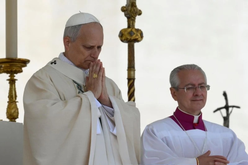 León proclama el Evangelio del amor, de la unidad, de la compasión, de la fraternidad