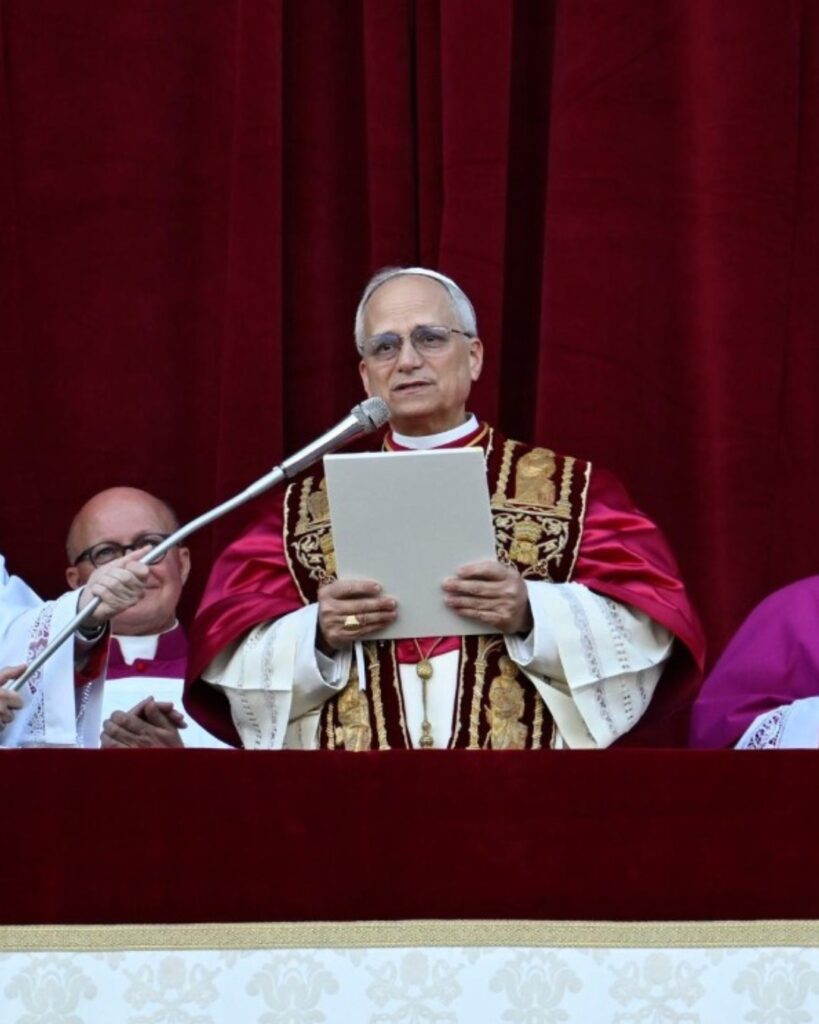Leone XIV: «La pace sia con tutti voi»