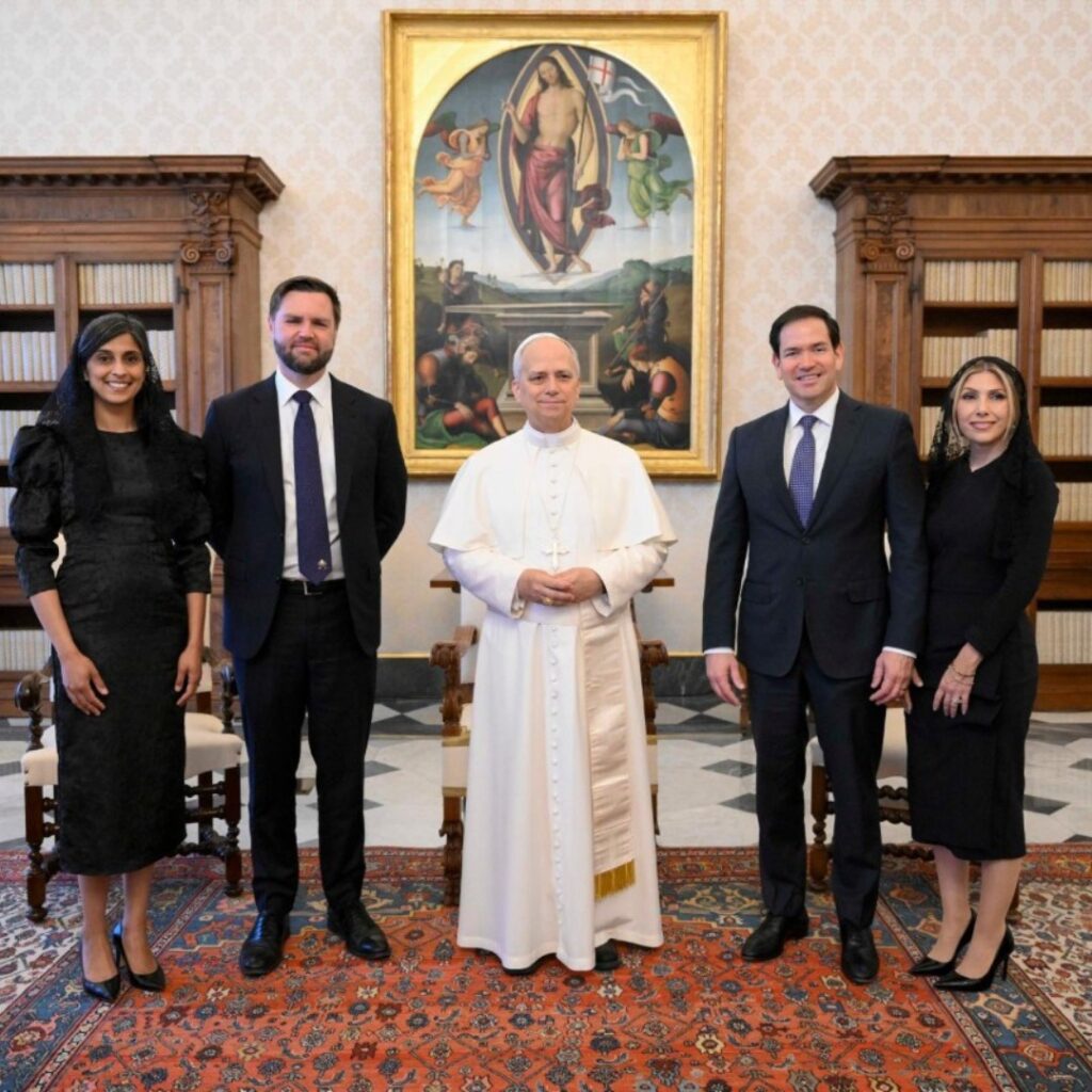 El Papa León XIV recibe al vicepresidente estadounidense Vance