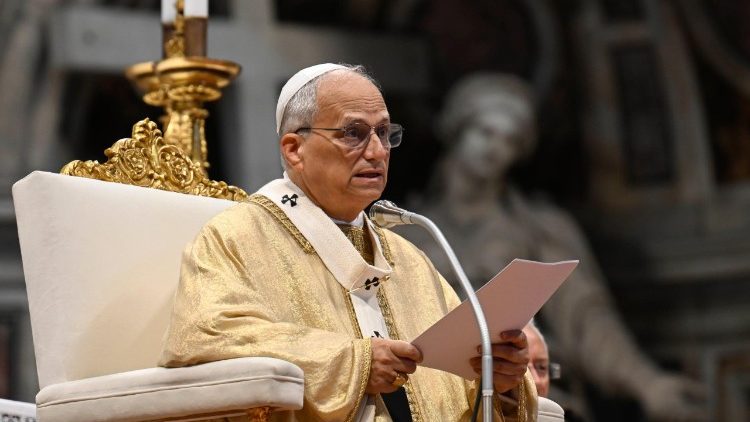 León XIV a los nuevos sacerdotes: “Amad a Dios y orad con fervor”