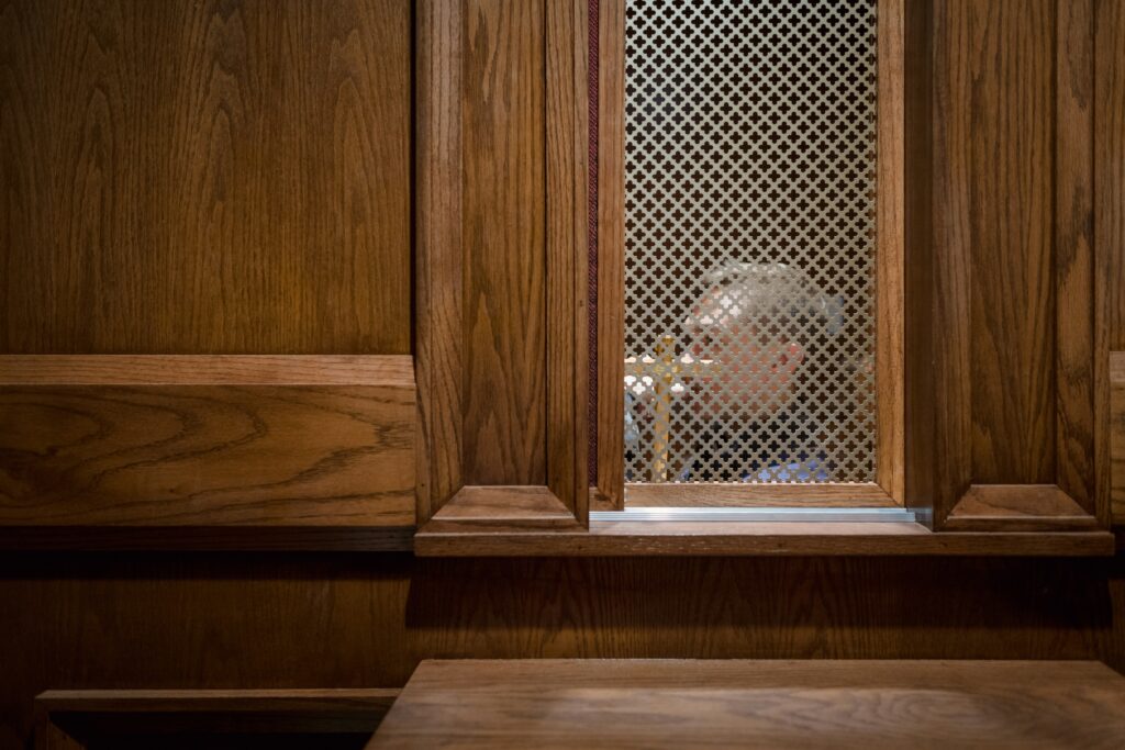 Goodbye to Fear! Discover Confession and Return Home Light-Headed