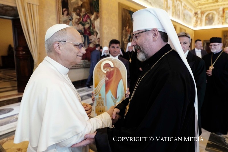 Il Papa: La Santa Madre di Dio è con noi. Prego affinché la pace torni al più presto nella vostra patria
