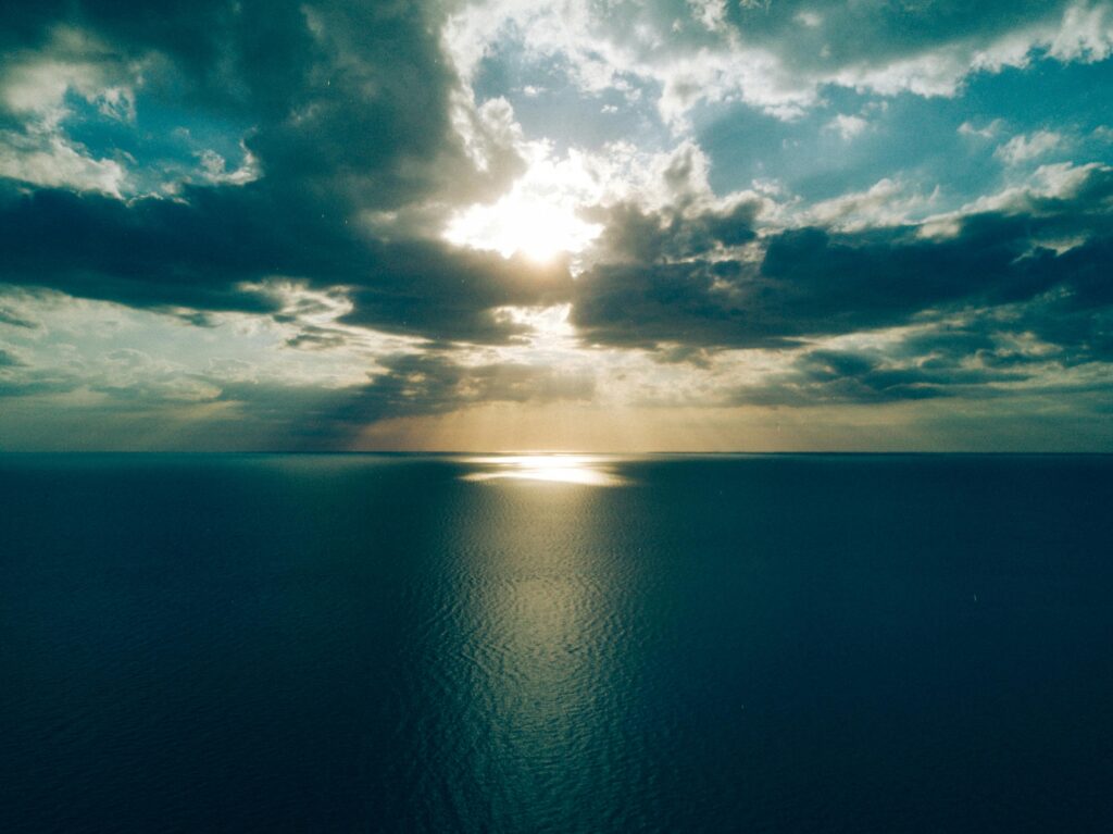 Spiritual Keys to Living Peacefully Every Day